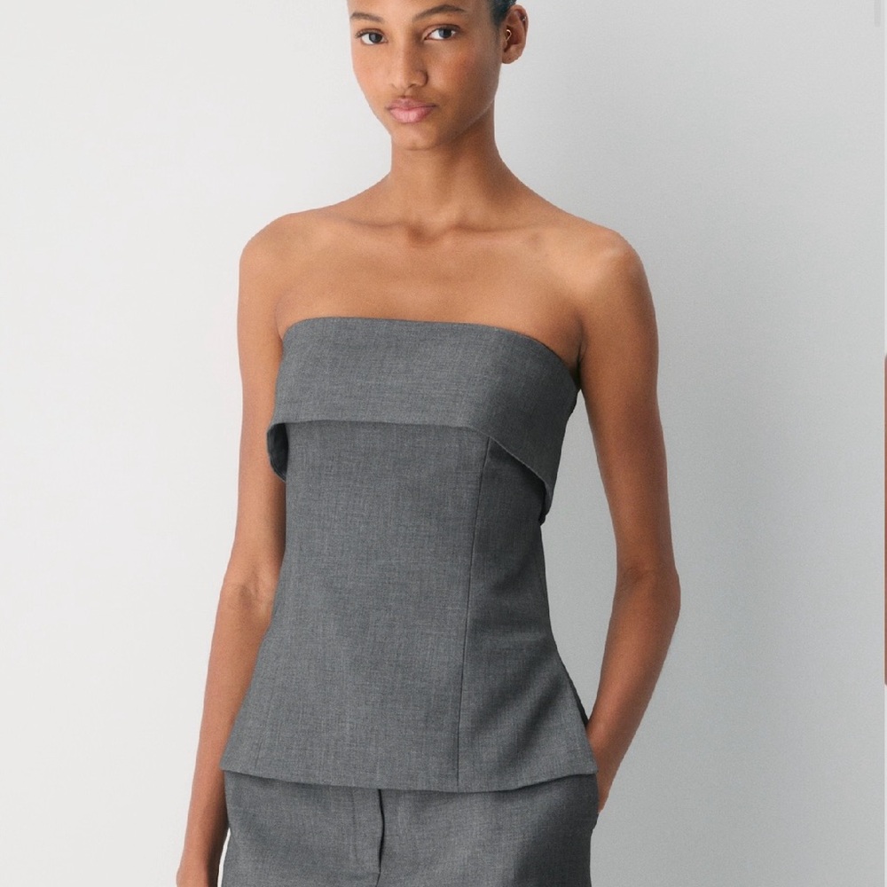 NWOT Aritzia Babaton Element Tube Top | Size US 2